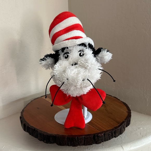 Dr. Seuss Cat in the Hat Hand Puppet - Picture 1 of 11